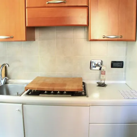 Hiwya - Is Where Are * Bologna