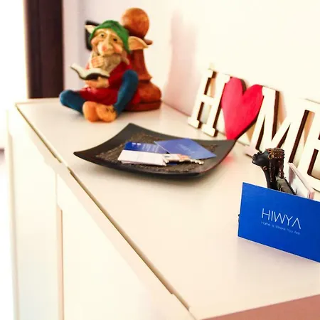 Hiwya - Is Where Are Apartment Bologna