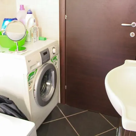 Appartement Hiwya - Is Where Are Bologna