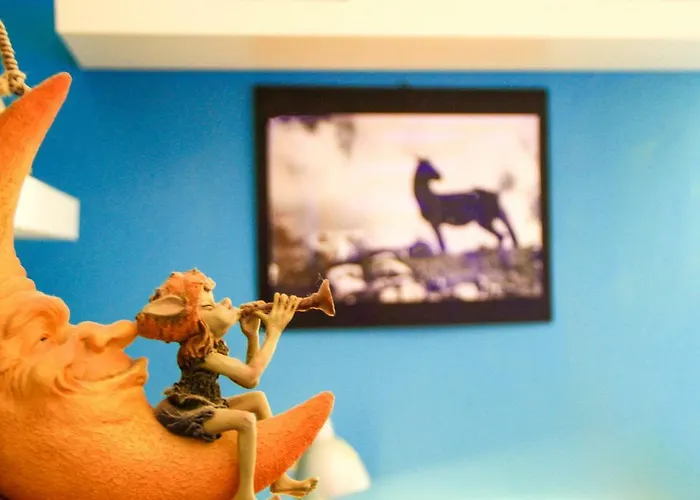 Hiwya - Is Where Are Διαμέρισμα