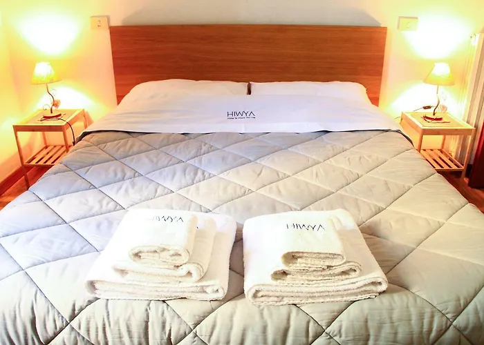 Hiwya - Is Where Are 아파트 *