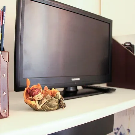 Hiwya - Is Where Are Bologna