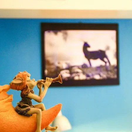 Hiwya - Is Where Are Apartment